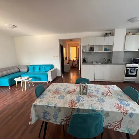 Sea La Vie 2 Apartman Szozopol