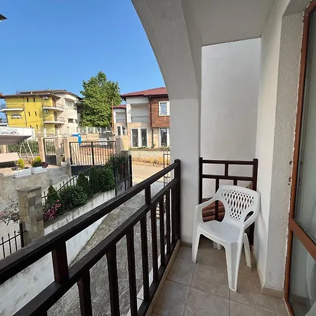 Apartament Sea La Vie 2 *